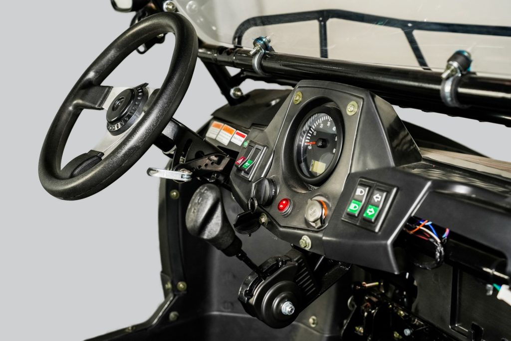 UTV Affordable 300cc Utility Task Vehicle Side-by-Side All Terrain Off Road China Made Chinese Manufacturer Factory